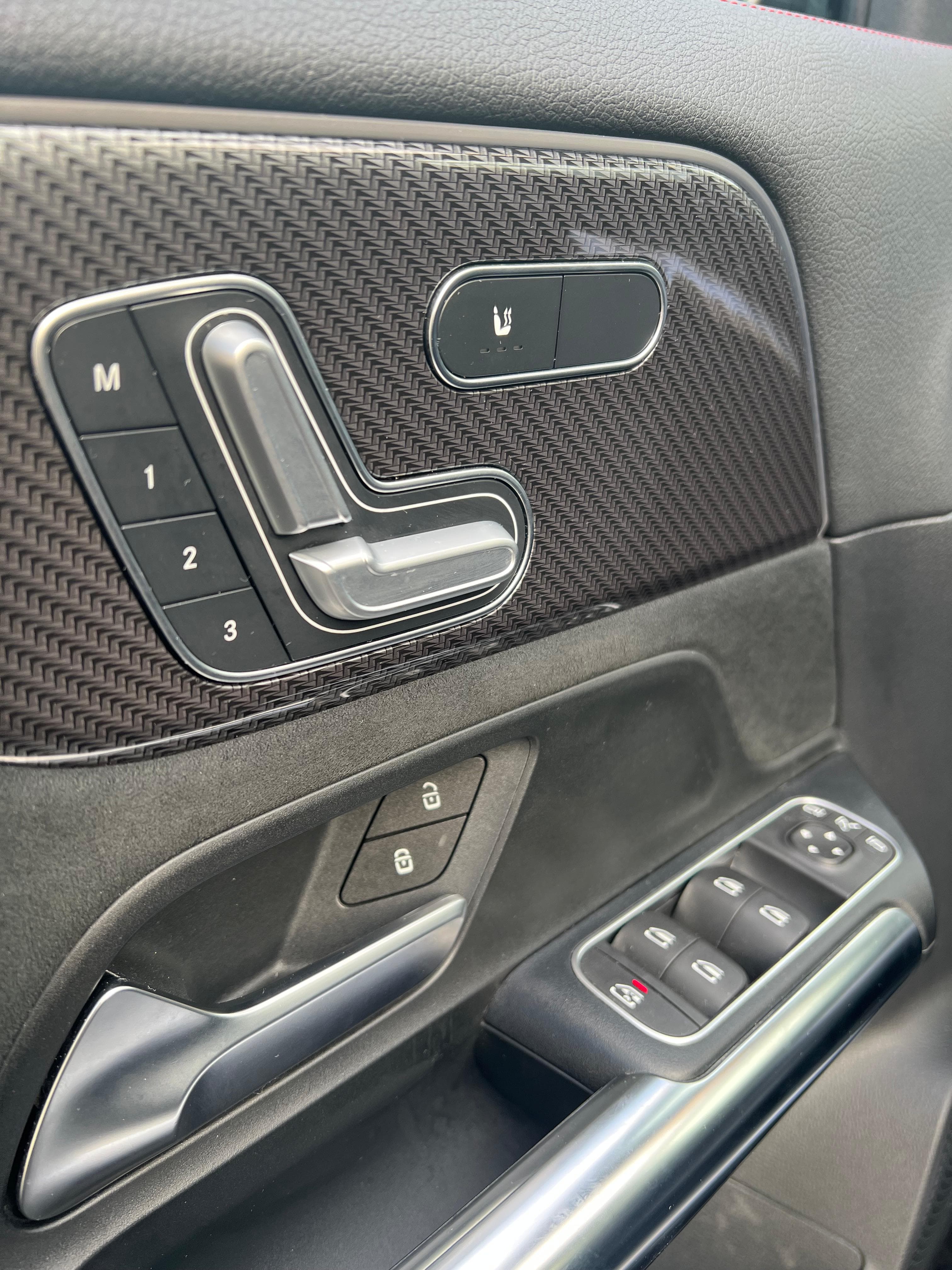 MERCEDES GLA 200d miniature 5