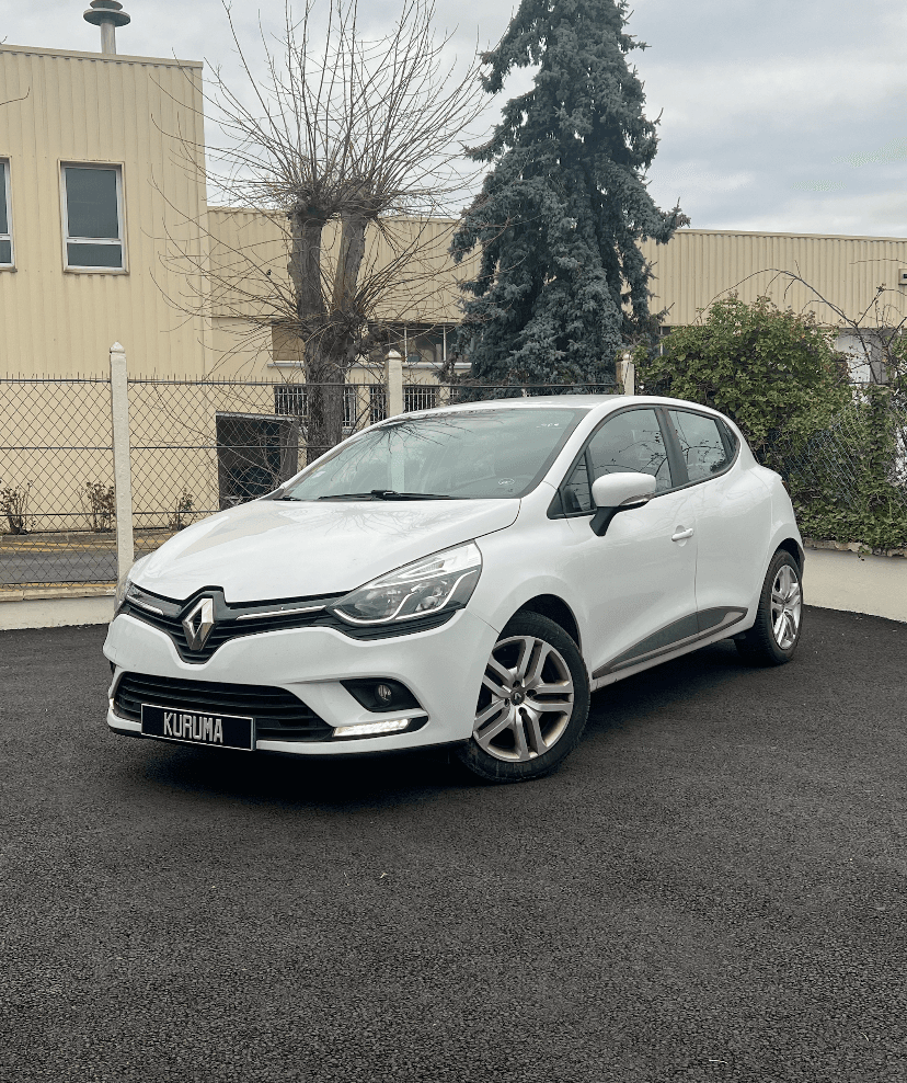 RENAULT CLIO 4 - Photo 1