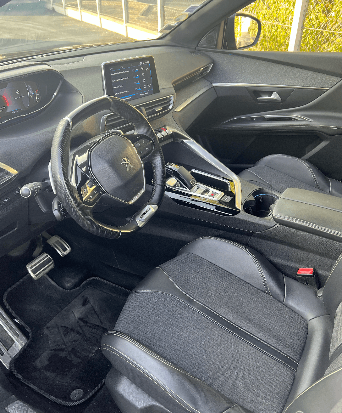PEUGEOT 3008 GT LINE miniature 2