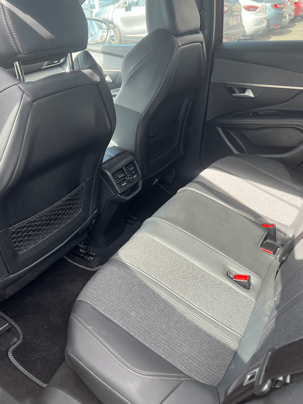 PEUGEOT 3008 GT LINE miniature 3