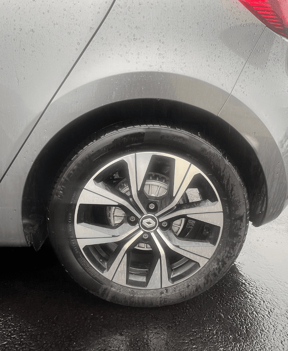 RENAULT CLIO 5  miniature 10