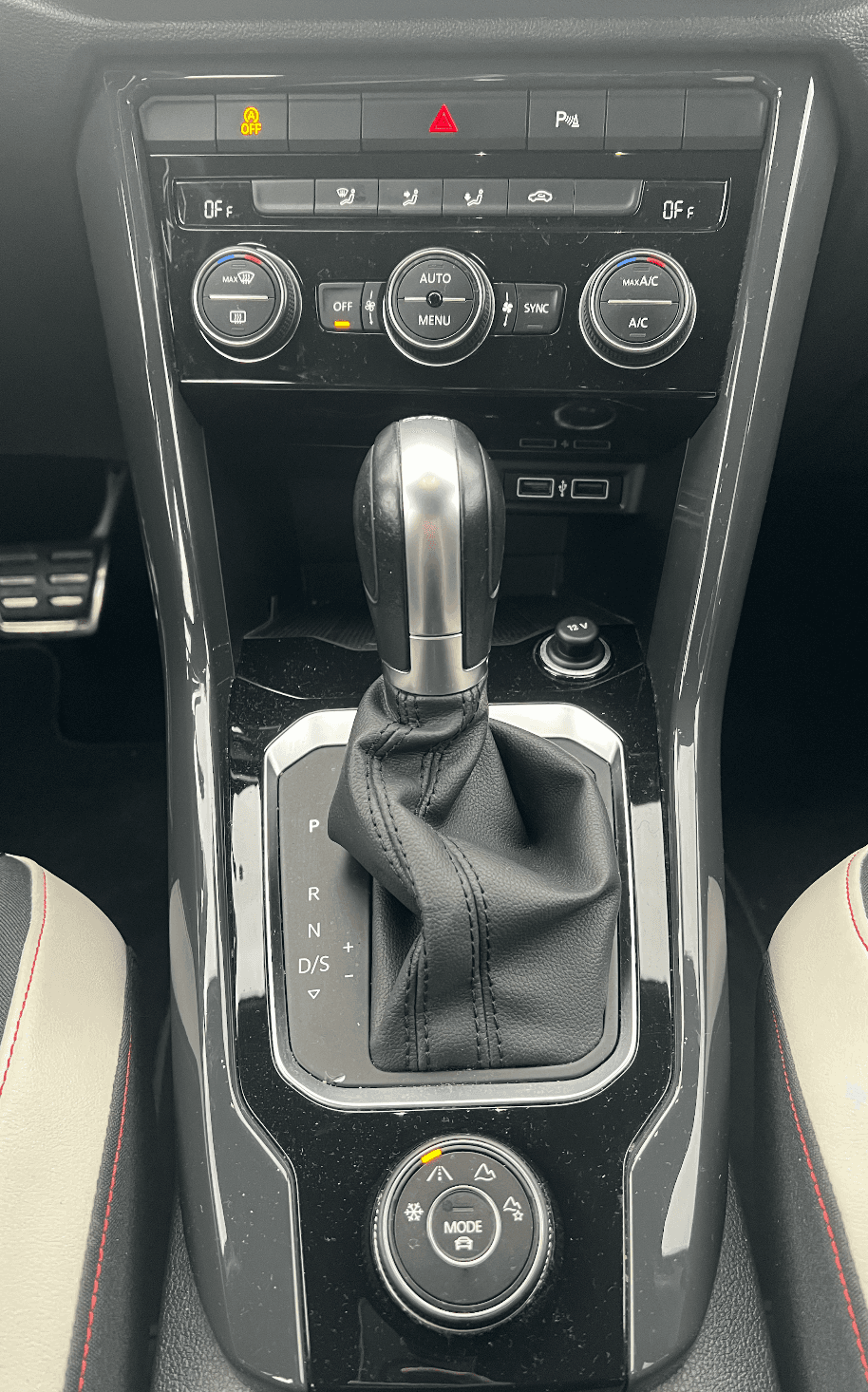 VOLKSWAGEN T-ROC FIRST EDITION miniature 8