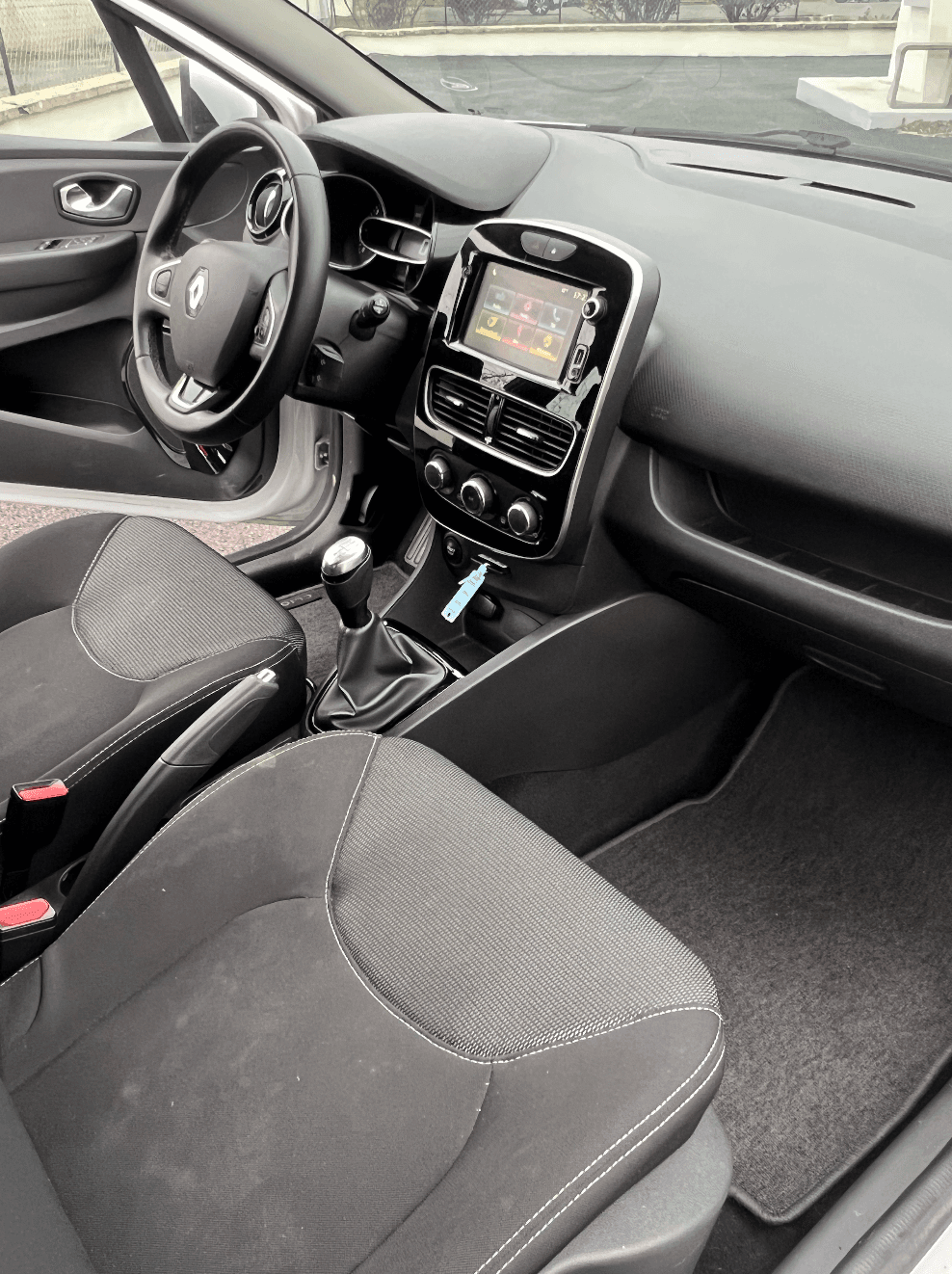 RENAULT CLIO 4  miniature 7