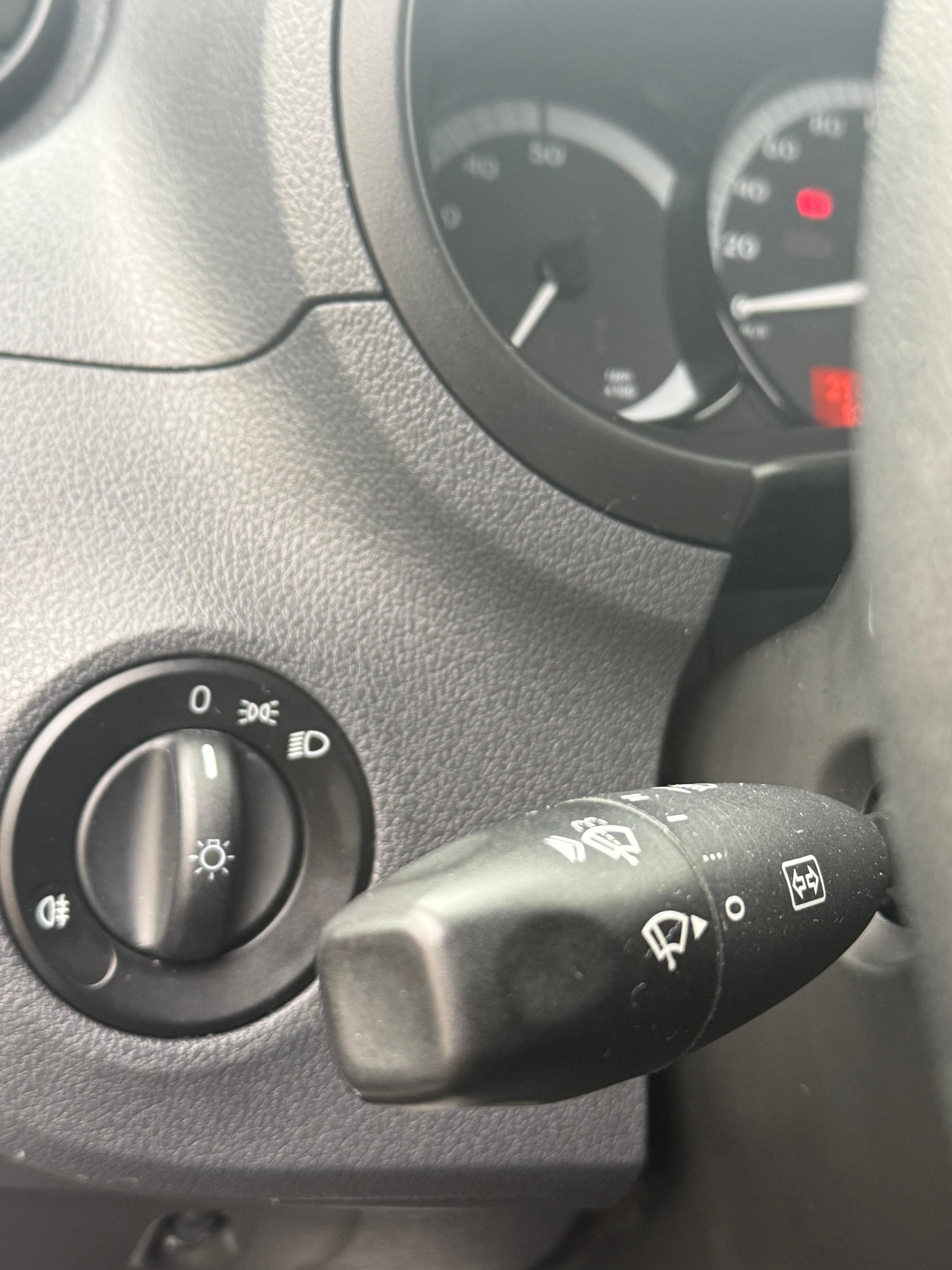 MERCEDES-BENZ CITAN 109 CDI 95 CH miniature 7