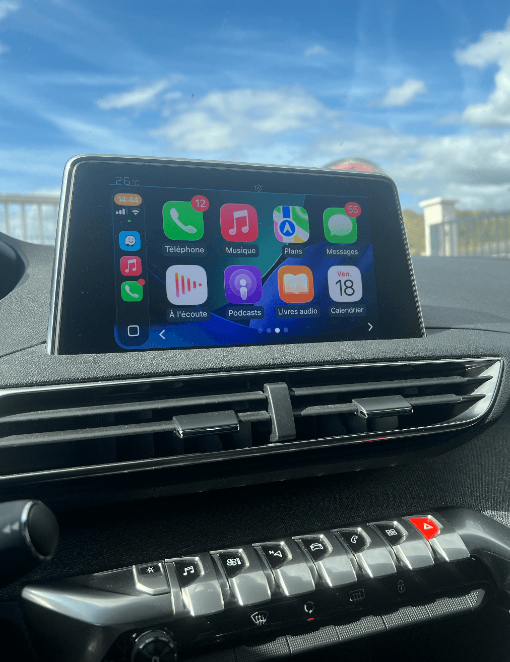 PEUGEOT 3008 GT LINE miniature 8